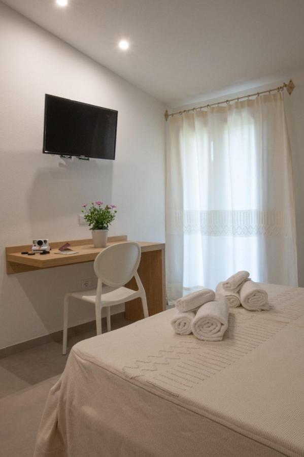 Tarsis Guest House Baunei Exteriér fotografie